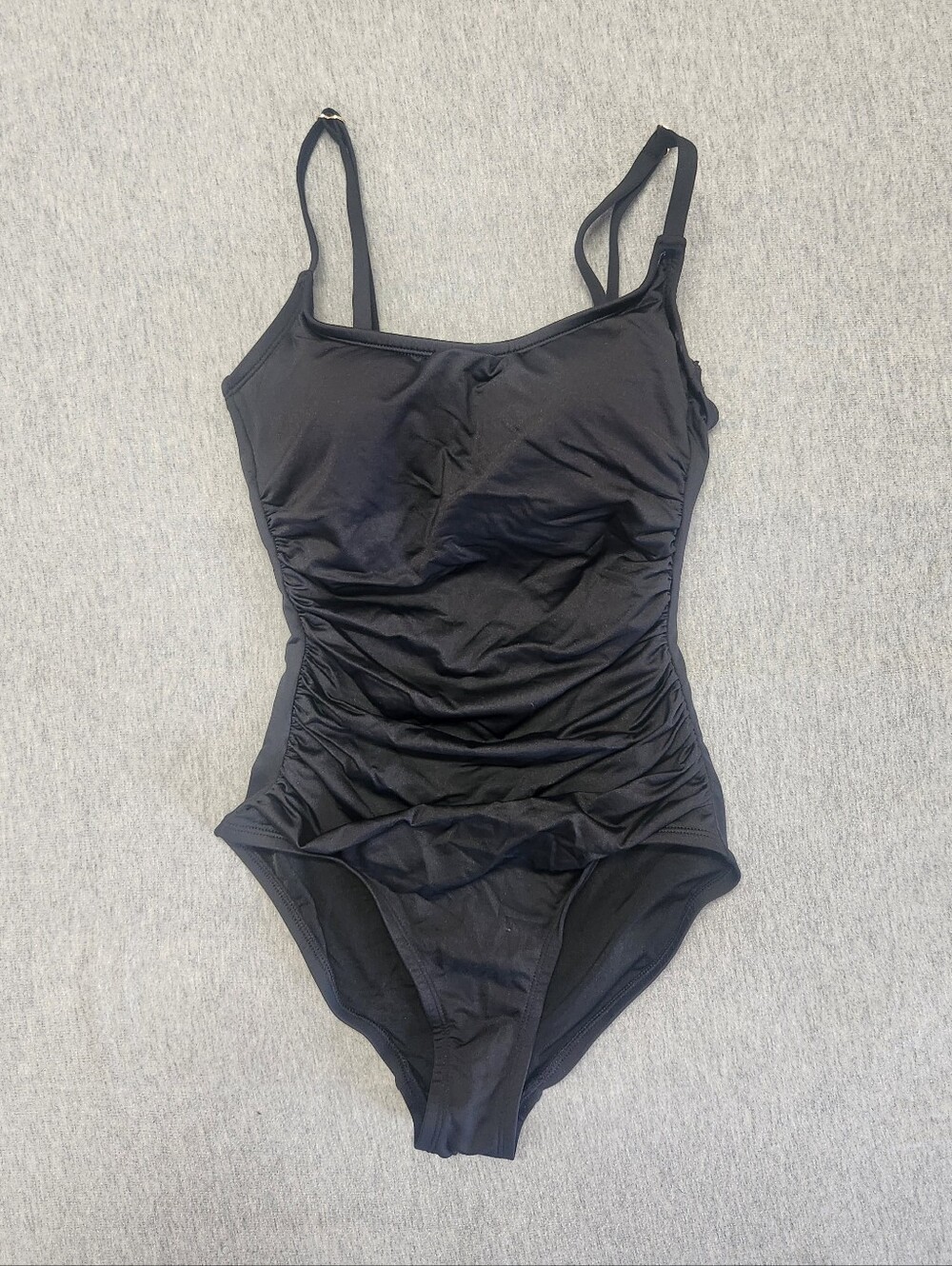 Shade & Shore Women’s Smoothing Shirred Scoop‑Neck One‑Piece Swimsuit–Black (S)